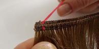Наращивание волос на трессах: коротко о главном